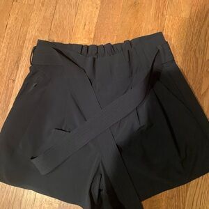 Athleta Skyline Shorts